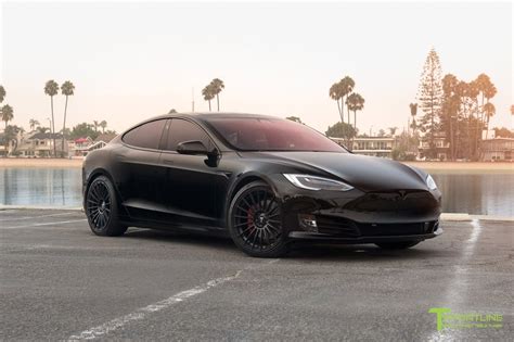 T Sportline Unveils A Sporty Tesla Model S P100d