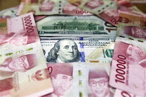 Rupiah Dibuka Menguat Ke Level Rp Per Dolar As Simak Sentimennya