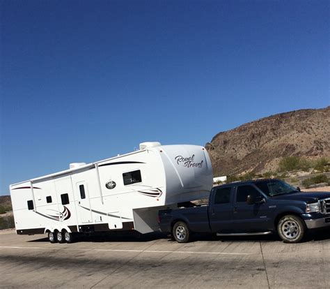 Pin By Lynn Ebersbacher On Rvs And Trailers Transported Cross The Usa Rv Trailers