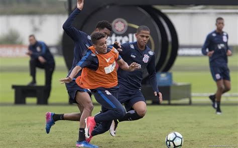 Corinthians Ter Pedrinho De Volta Contra O Coritiba Veja Relacionados