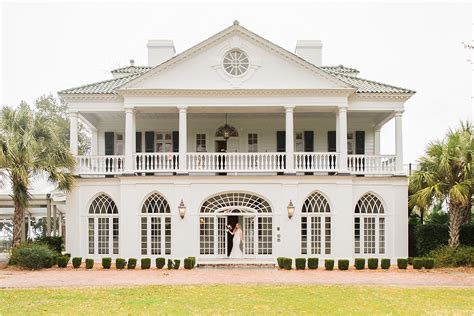 Gorgeous Lowndes Grove Plantation Bridal Session - Brooke - SC Wedding & Commercial Photographer ...