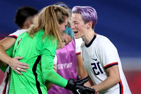 USWNT Goalkeeper Alyssa Naeher Naeher Heroics Fall Short In World Cup