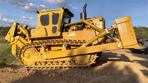 Cat D9g Restored Caterpillarequipment Caterpillar Restore Quality