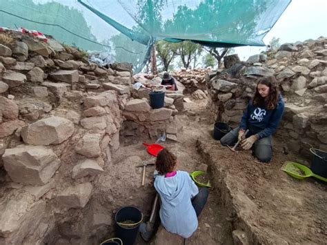 Castelo De Alferce Revela Os Seus Segredos Em Mais Uma Campanha