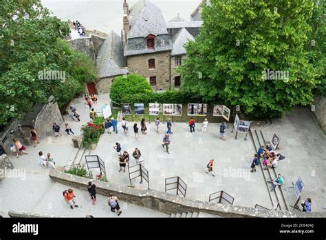 Mont saint michel aerial hi-res stock photography and images - Alamy