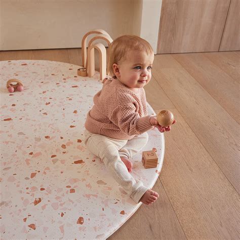 Round Foam Play Mat Blush Terrazzoarch