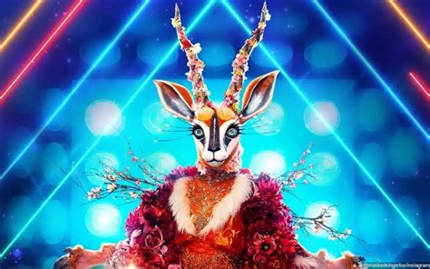 The Masked Singer Recap Comedian Is Unmasked In Season 10 Premiere