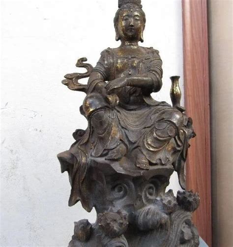 17 Tibet Bronze Carved Lotus Flower Freedom GuanYin Kwan Yin