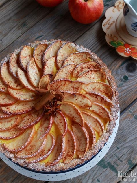 Crostata Di Mele E Crema Pasticcera Ricettedalmondo It