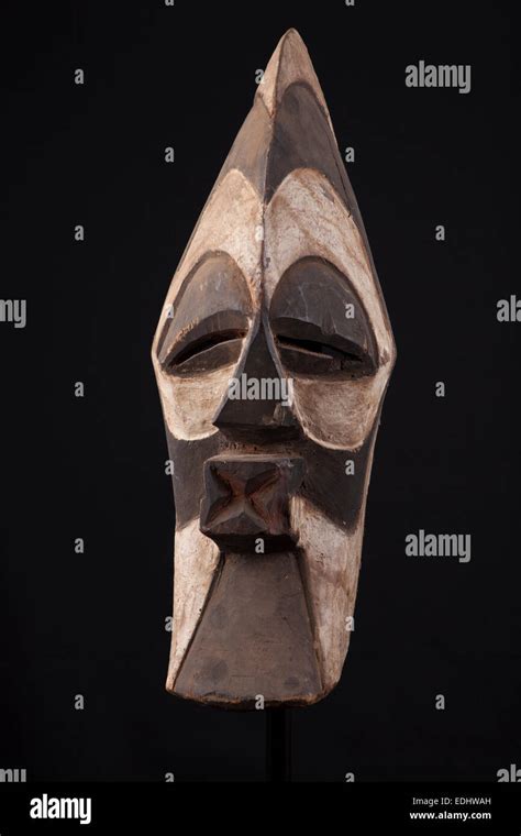 African Mask From Congo Central Africa Stock Photo Alamy