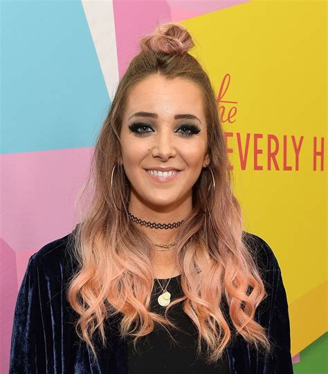 Boobs Mcgee On Twitter Jenna Marbles Doesnt Do A Damn Thing To