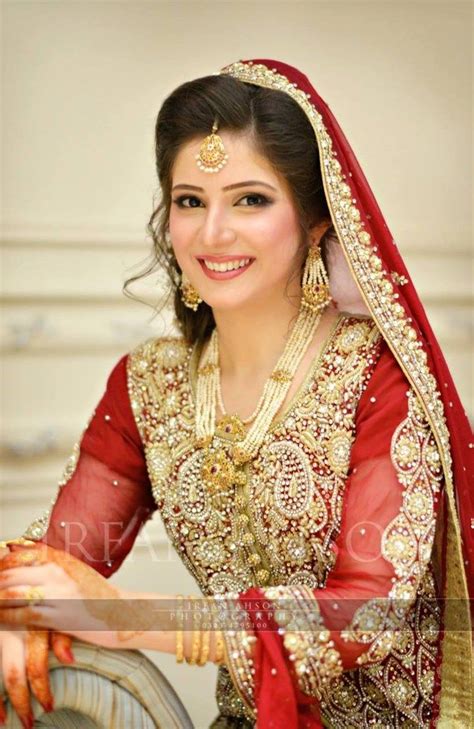 51 Inspirational Red Pakistani Bridal Outfits by {Irfan Ahson ...