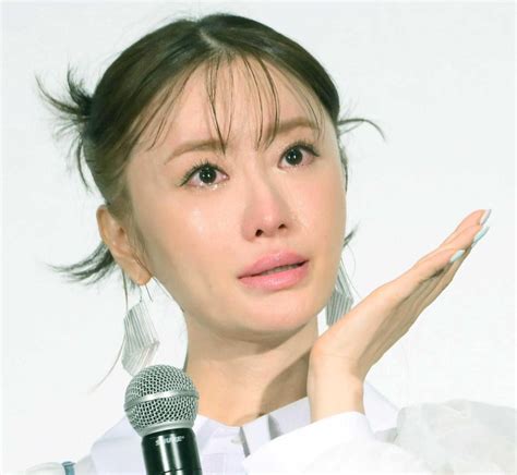 松本まりか 涙の訴え「個性認め合えるような世の中に」 映画初日舞台あいさつで芸能デイリースポーツ Online