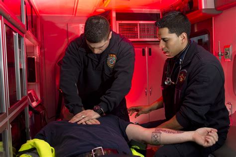 Emt Paramedic Our Basic Vocational Specialist Certificate Program