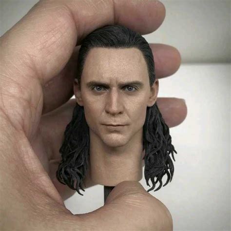 Hot Toys Loki Marvel Scale Action Figure Figround