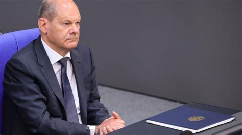 Olaf Scholz soppose aux socialistes du Parlement européen au sujet de