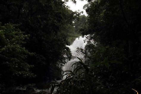 4 Spectacular Waterfalls in Madikeri - FoodnTravel Stories