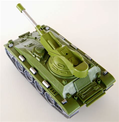 Toys and Stuff: MPC Main Battle Tank