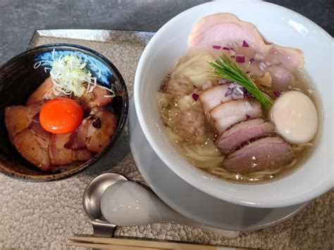 『中華蕎麦〈塩〉特上＋吊るし焼きバラ丼』宍道湖しじみ中華蕎麦 琥珀 池袋店のレビュー ラーメンデータベース