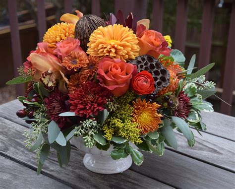 30+ Modern Thanksgiving Floral Arrangements