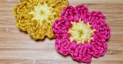 Easy Crochet Flower Pattern - How To Crochet A Flower