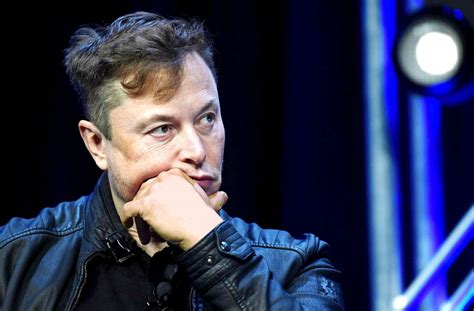 Elon Musk Und Twitter Der Tiefe Sturz Des Tesla Chefs Wirtschaft