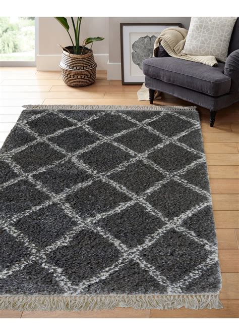 Homemaker Safi Fringe Geo Rug Matalan