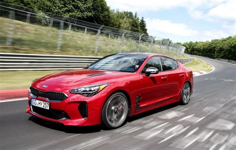 Kia Stinger 2017 Test Der Sportlimousine Auf Dem Nürburgring Meinauto De