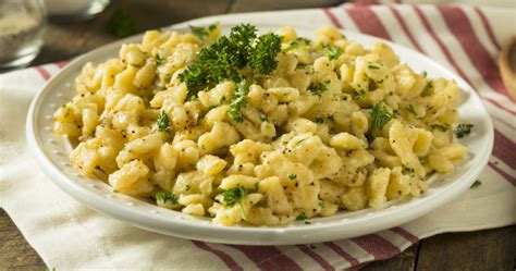 Knepfle La Recette Des Spaetzle L Alsacienne