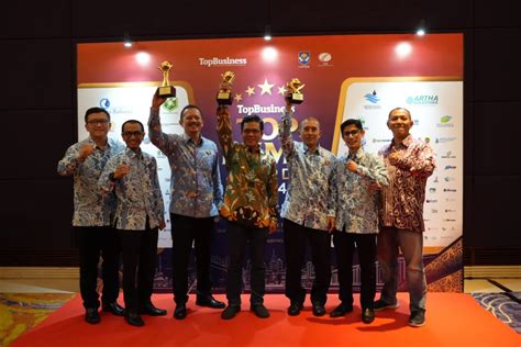 Perumda Air Minum Tirta Raharja Raih Top Bumd Award Pasundan Ekspres