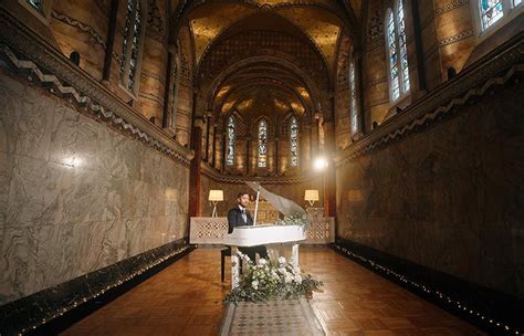 Book Wedding Pianist London Scarlett Entertainment