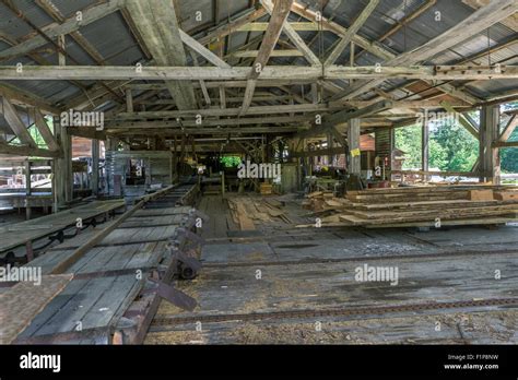 Inside The Mill Mclean Mill 1927 Steam Powered Saw Mill Alberni