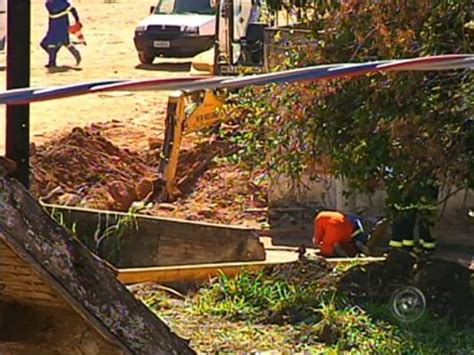 G1 Tubulação De Gás Vaza E área é Isolada Em Bairro De Jundiaí Sp