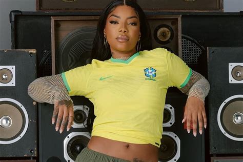 Esqueceu o Hino Ludmilla se manifesta após GP do Brasil de Fórmula 1