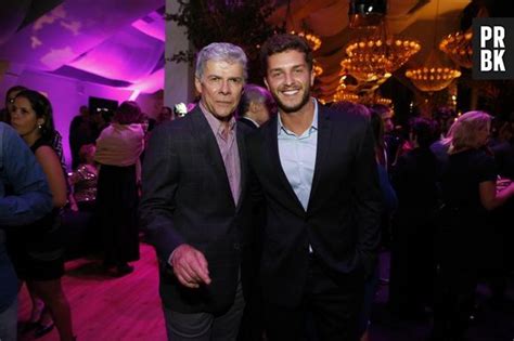 José Mayer sobre polêmica de beijo gay em Klebber Toledo em Império Natural Purebreak