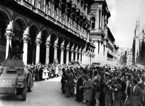 25 Aprile 1945 Immagini Dell Italia Liberata Dalla Resistenza Fanpage