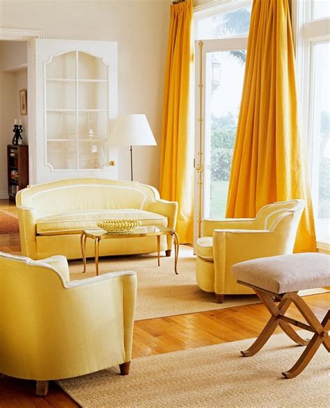 How To Choose Perfect Yellow Curtains For The Interiors