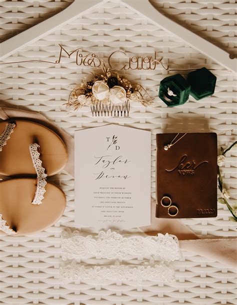 Wedding Flat Lay Bride S Details Wedding Details Photography