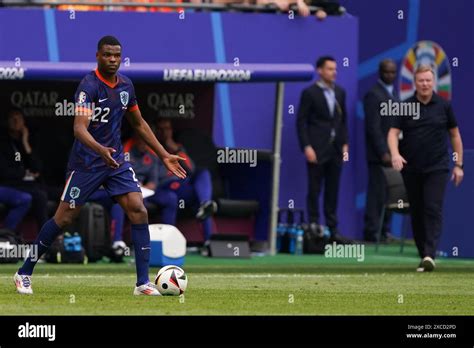 Hamburg Deutschland Juni Denzel Dumfries Aus Den Niederlanden