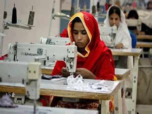 Pakistans Textile Industry Struggles Due To Low Exports And Inflation