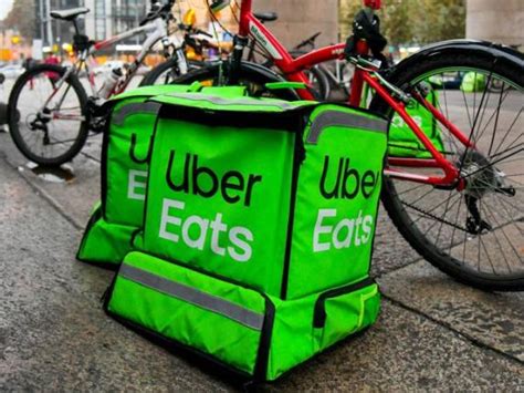 Uber Eats Lascia L Italia Chiude L Ufficio Di Torino Gioved