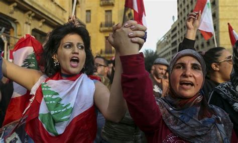 With Lebanon In Deadlock Protesters Form Human Chain Global Times