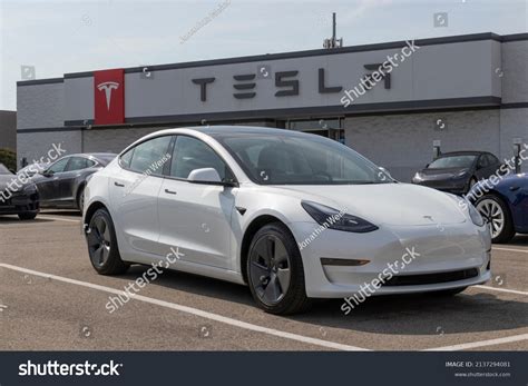 231 Tesla Product Images Stock Photos Vectors Shutterstock