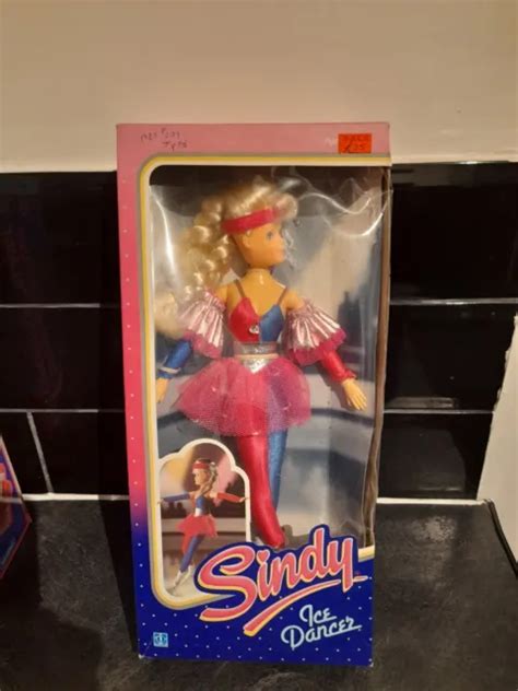 Brand New In Box Hasbro Ice Dancer Sindy New Boxed Jointed Pretty