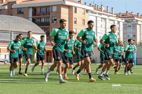 El Burgos Cf Renueva A Reale Para El Frontal Y Firma A Tres