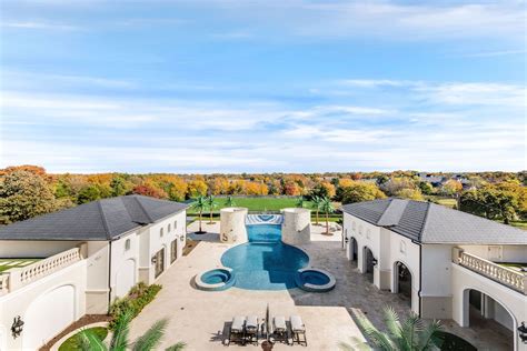 Mega Mansion In Southlake Texas Is An Entertainers Paradise