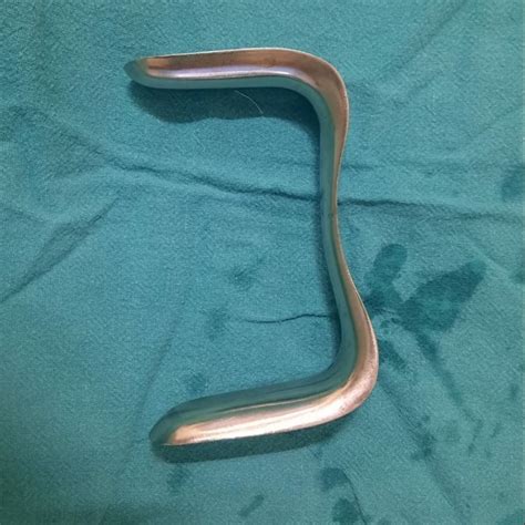 Stainless Steel Sims Speculum For Hospital Size Dimension X Inch