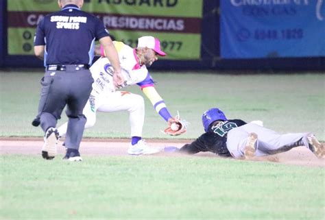 B Isbol Mayor Alineaci N De Dari N Y Col N Para Juego De