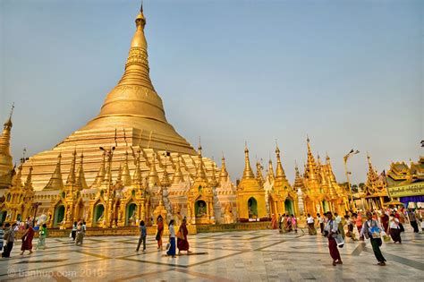 Day 1 continued – Shwedagon Pagoda at sunset | BanHup Teh Photography