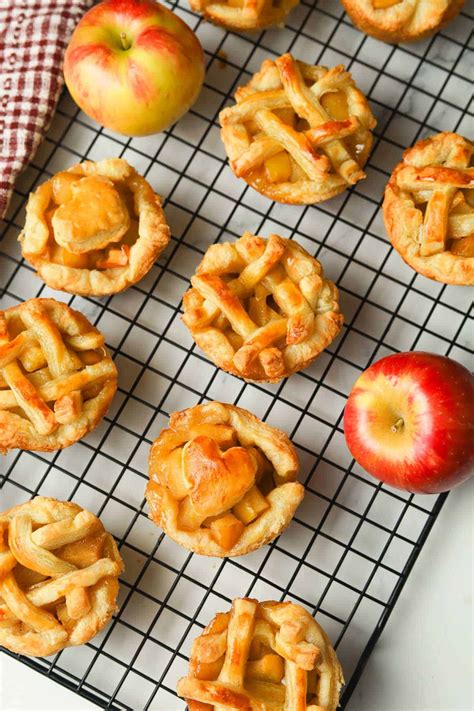 Easy Mini Puff Pastry Apple Pies A Peachy Plate